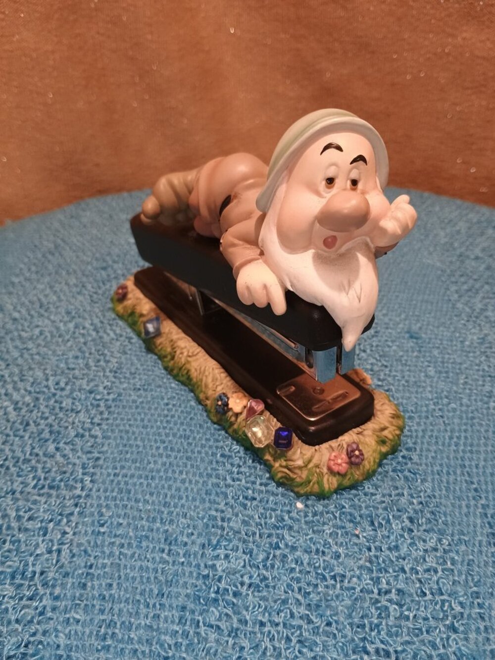 Vintage Seven Dwarfs Stapler.